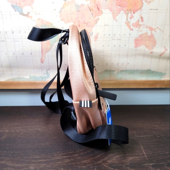 BRAND NEW Adidas Originals Mini PU Leather Backpack - Picture 2 of 5